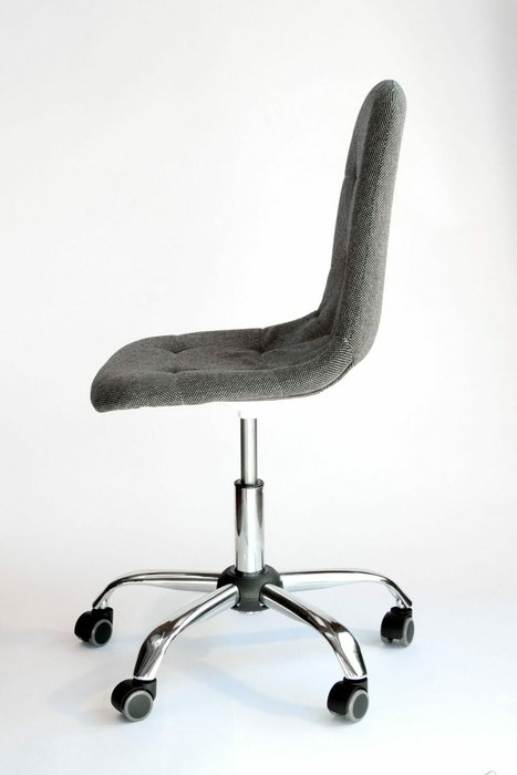 Офисное кресло Пуффи цвета графит - лучшие Офисные кресла в INMYROOM