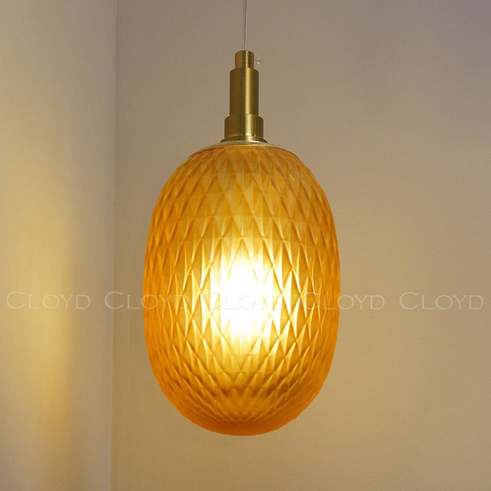 Подвесной светильник Cloyd ZAPFEN P1 / ?13 см - латунь - оранжевое стекло Подвесной светильник Cloyd ZAPFEN P1 / ?13 см - латунь - оранжевое стекло