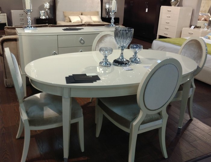 Обеденный стол раздвижной Modena молочного цвета - лучшие Обеденные столы в INMYROOM