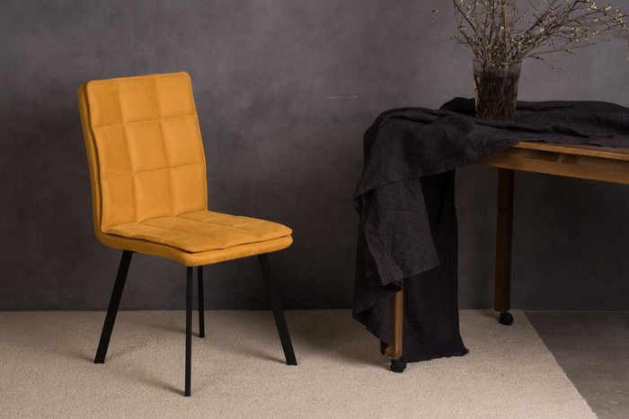 Стул Taurus горчичного цвета с черными ножками - купить Обеденные стулья по цене 8590.0