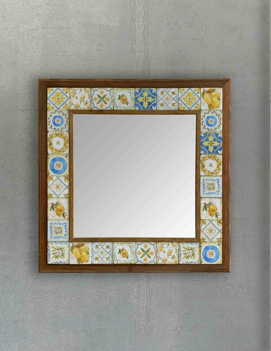 Настенное зеркало с каменной мозаикой 43x43 желто-синего цвета  - купить Настенные зеркала по цене 16871.0