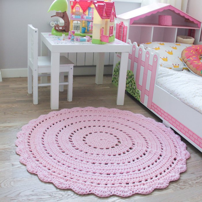 Вязаный коврик Розовый 100 см - купить Ковры для детской по цене 4990.0