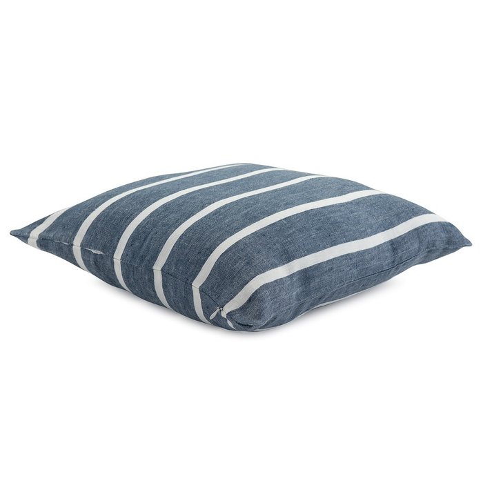 Чехол на подушку декоративный в полоску Essential темно-синего цвета - лучшие Чехлы для подушек в INMYROOM