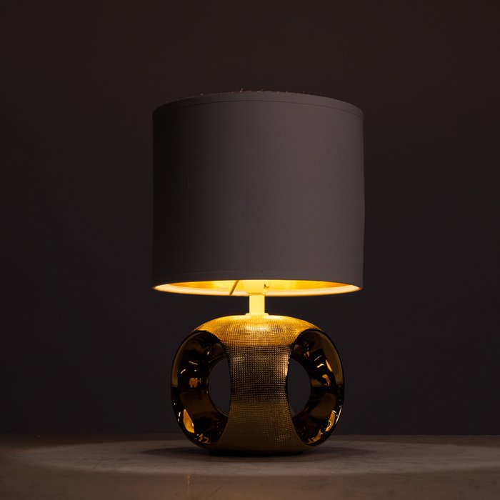 Декоративная настольная лампа Arte Lamp ZAURAK A5035LT-1GO - купить Настольные лампы по цене 2990.0