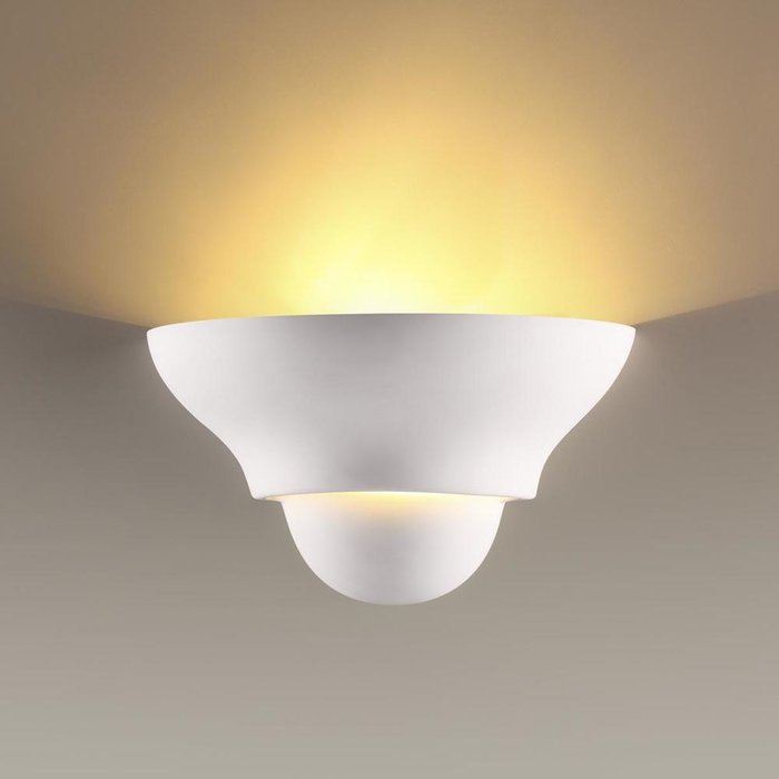 Настенный светильник Gips белого цвета - купить Бра и настенные светильники по цене 2990.0