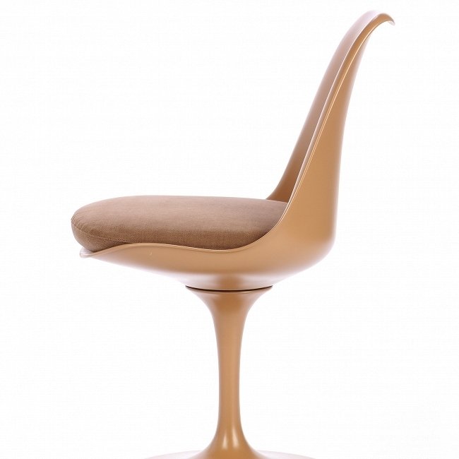 Стул Tulip коричневого цвета  - купить Обеденные стулья по цене 17396.0