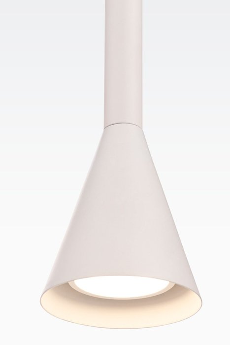Подвесной светильник Arrow белого цвета - купить Подвесные светильники по цене 5180.0