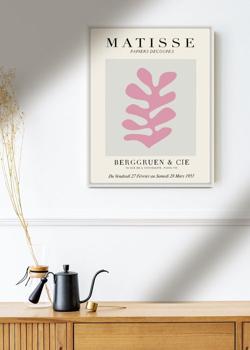 Постер Matisse Papiers Decoupes Pink 30х40 в раме белого цвета - купить Принты по цене 4800.0
