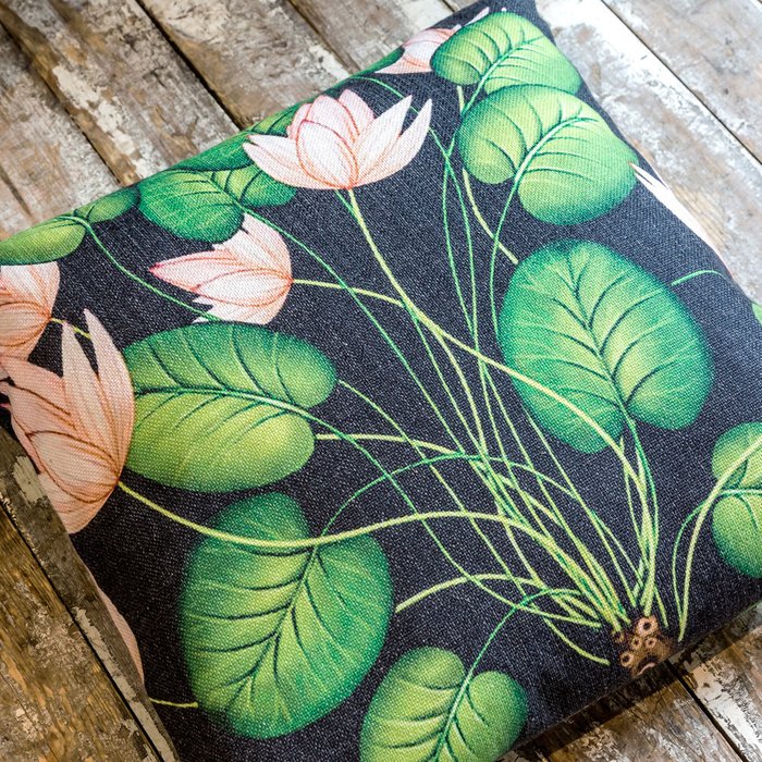 Декоративная подушка Тропический лес версия 8   - лучшие Декоративные подушки в INMYROOM