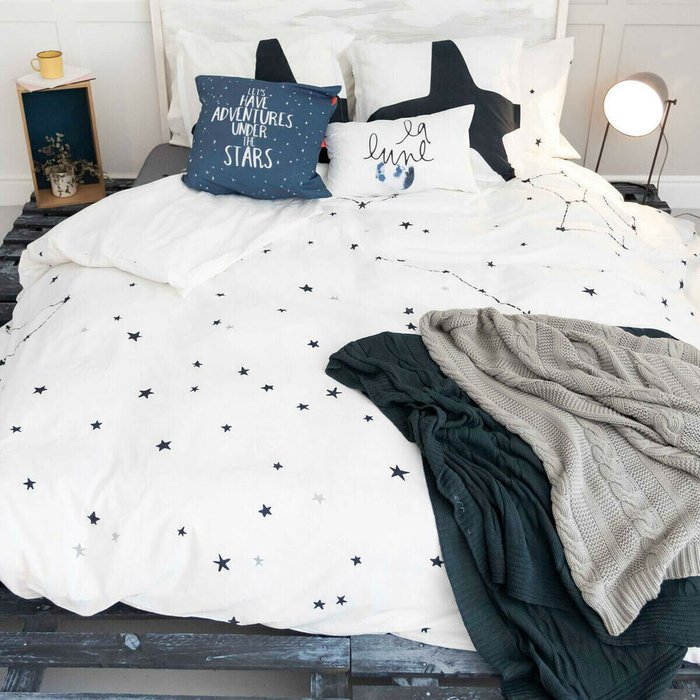 Пододеяльник Blanc Constellation 220x220 белого цвета - лучшие Пододеяльники в INMYROOM