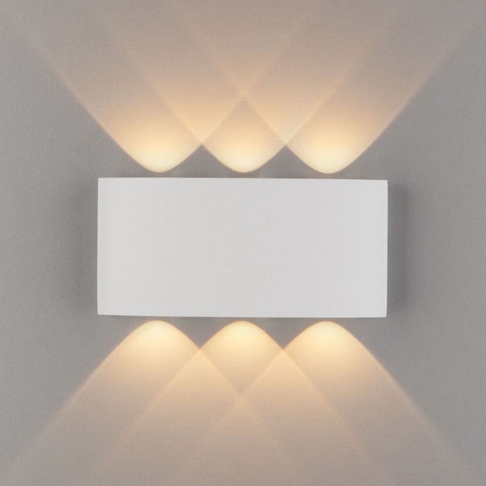 Настенный светодиодный светильник Twinky Trio белого цвета - лучшие Настенные уличные светильники в INMYROOM