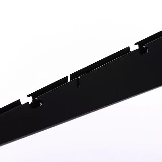 Кронштейн для установки полок черного цвета - лучшие Комплектующие для гардеробных систем в INMYROOM Кронштейн для установки полок черного цвета - лучшие Комплектующие для гардеробных систем в INMYROOM