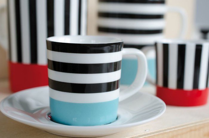 Чашка для эспрессо с блюдцем black stripes - лучшие Чашки в INMYROOM