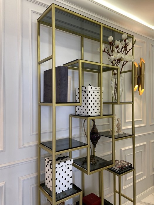 Стеллаж "Martin" золото с тонированным стеклом (2100х1000х300) - лучшие Стеллажи в INMYROOM