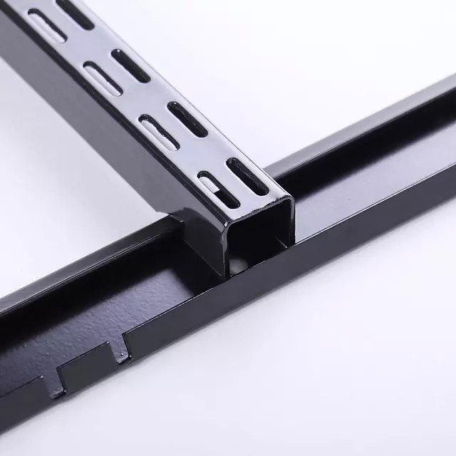 Рельс для стойки черного цвета 156 см - купить Комплектующие для гардеробных систем по цене 680 Рельс для стойки черного цвета 156 см - купить Комплектующие для гардеробных систем по цене 680