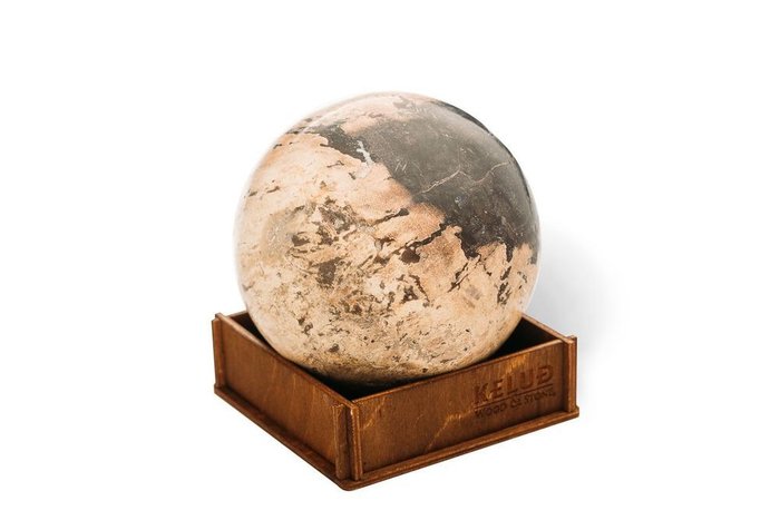 Декоративный шар из окаменелого дерева 383682 - купить Фигуры и статуэтки по цене 5150.0