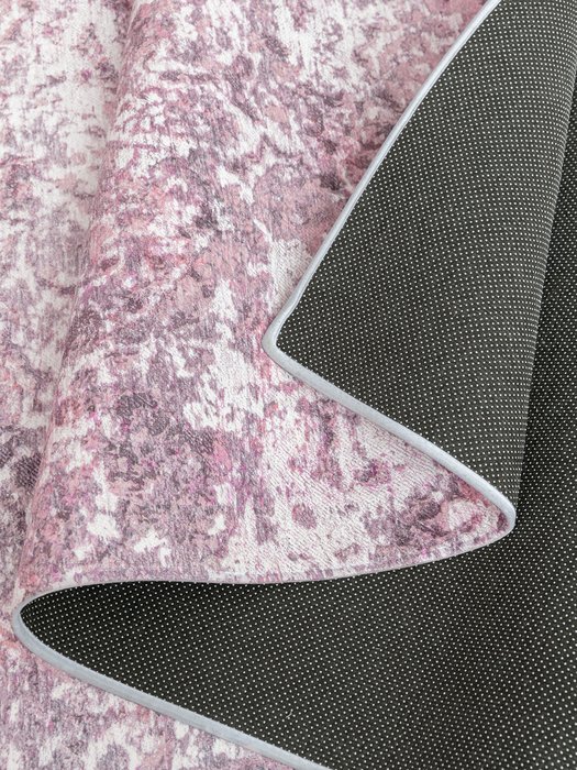 Ковер Astoria versal 135x200 розового цвета - лучшие Ковры в INMYROOM