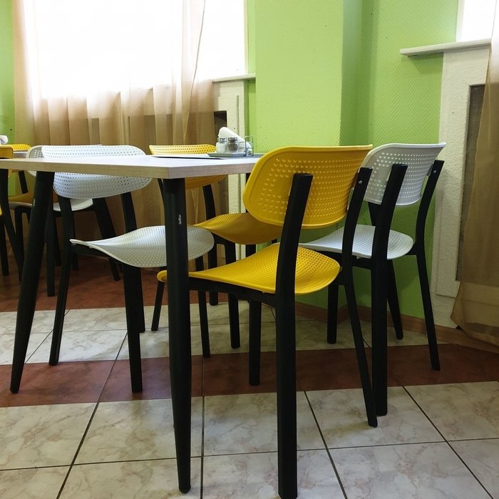 Стул Точка роста черно-желтого цвета - лучшие Обеденные стулья в INMYROOM