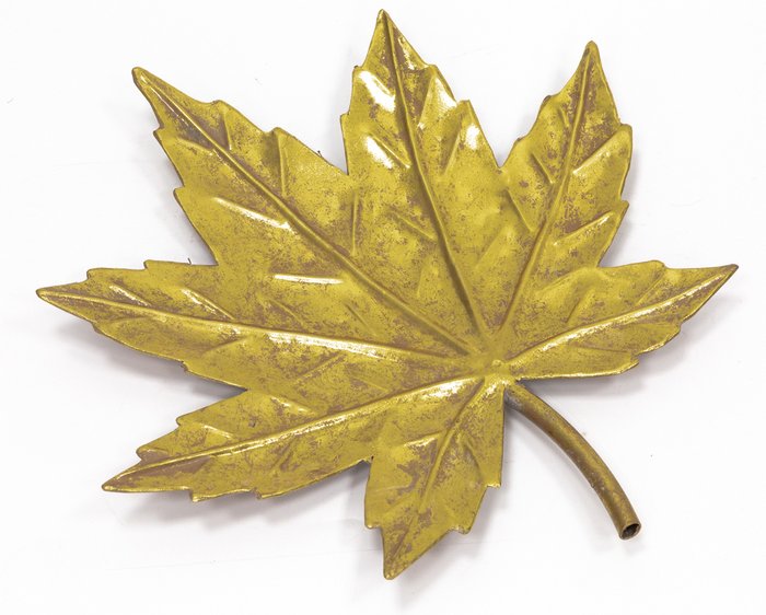 Блюдо кленовый лист золотого цвета - купить Тарелки по цене 2602.0
