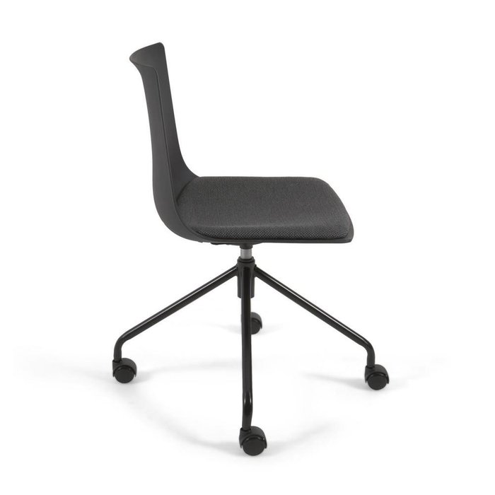 Офисный стул Ralfi черного цвета - купить Офисные кресла по цене 25990.0