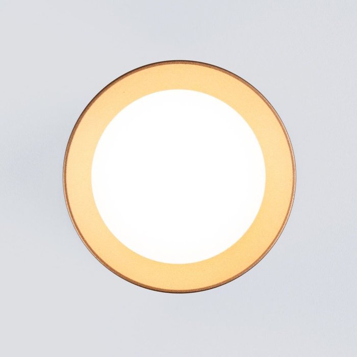 Потолочный светодиодный светильник Topper золотого цвета - лучшие Накладные споты в INMYROOM