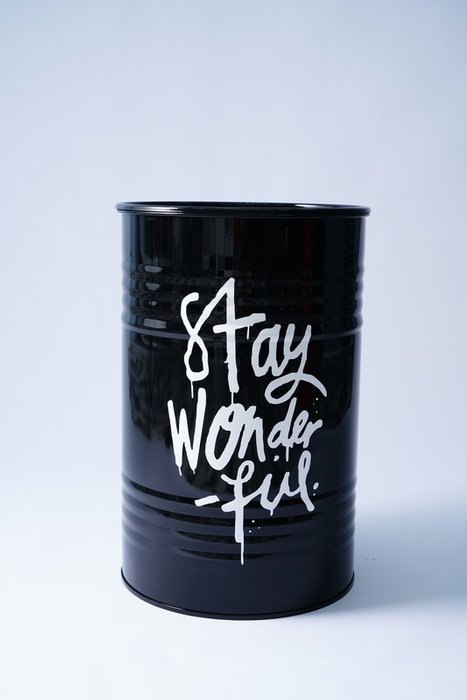 Тумба для хранения-бочка Stay черного цвета - лучшие Тумбы для хранения в INMYROOM