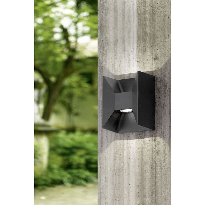 Уличный настенный светильник Morino черного цвета - купить Настенные уличные светильники по цене 7690.0