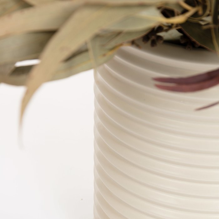 Керамическая ваза Aleray бежевого цвета - купить Вазы  по цене 7490.0
