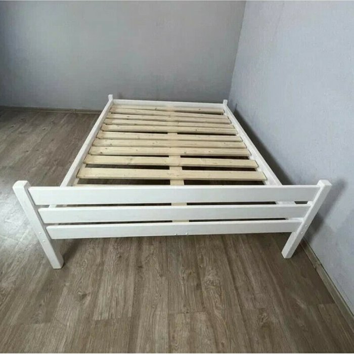 Кровать Классика сосновая 160х190 белого цвета - лучшие Кровати для спальни в INMYROOM
