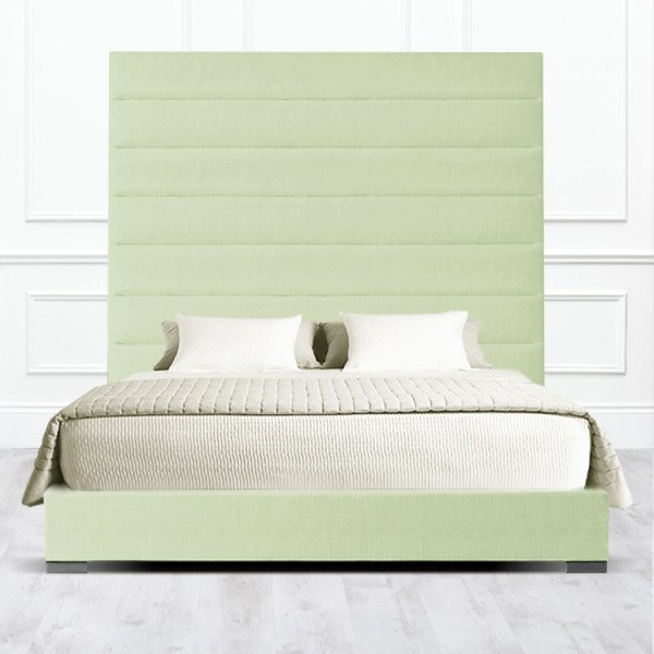 Кровать Letto из массива с обивкой светло-зеленого цвета