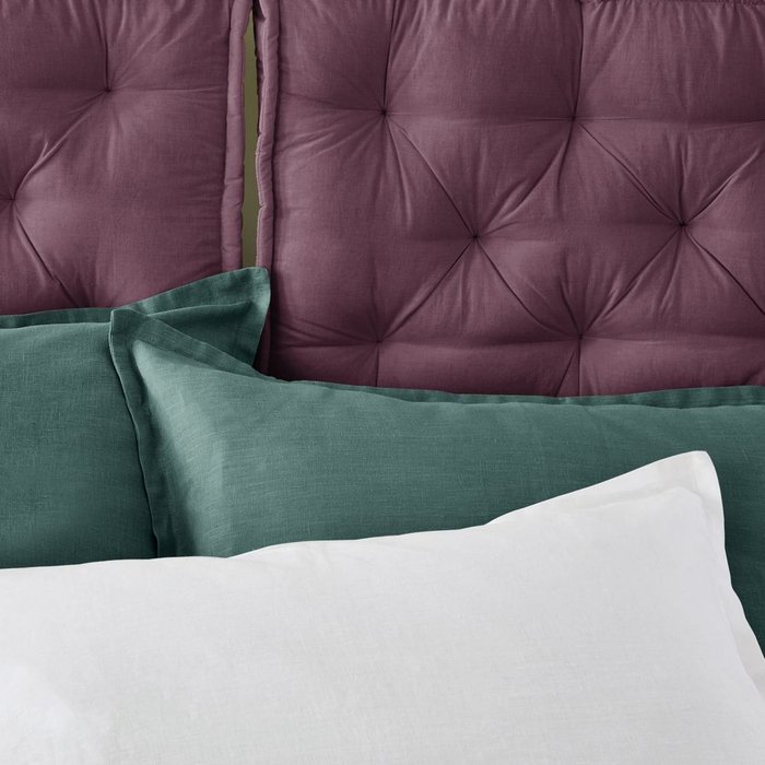 Подушка для изголовья кровати фиолетового цвета 50x70  - купить Декоративные подушки по цене 2249.0