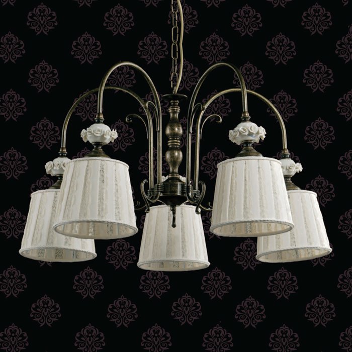 Подвесная люстра Jago Porcellana с декоративными розочками из фарфора Каподимонте - купить Подвесные люстры по цене 97750.0