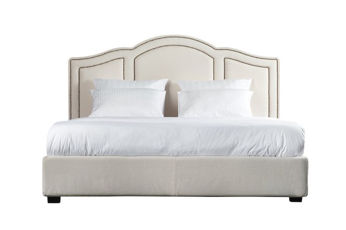 Кровать Сандерленд с изголовьям декорированным металлическими клёпками 160х200 см
