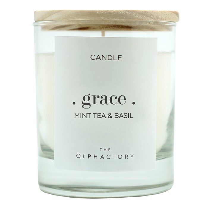 Свеча ароматическая Grace белого цвета