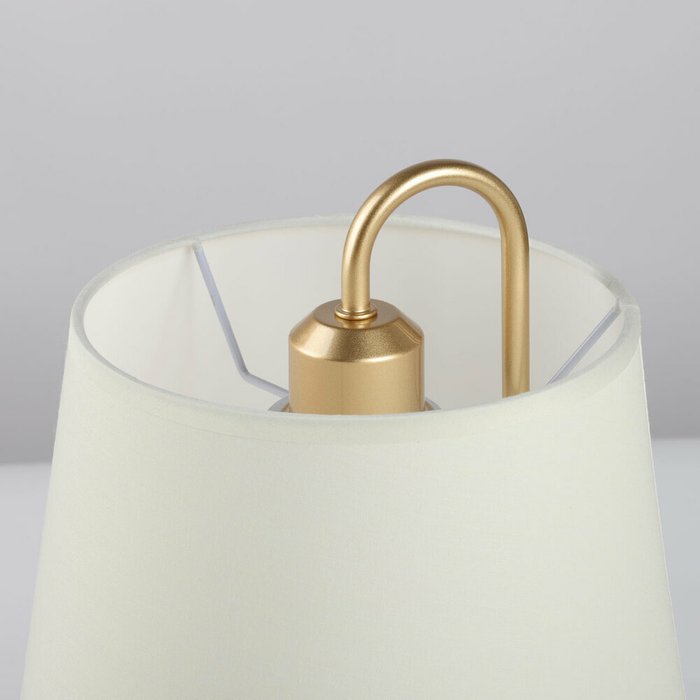 Настольная лампа MW-Light Вега - лучшие Рабочие лампы в INMYROOM Настольная лампа MW-Light Вега - лучшие Рабочие лампы в INMYROOM