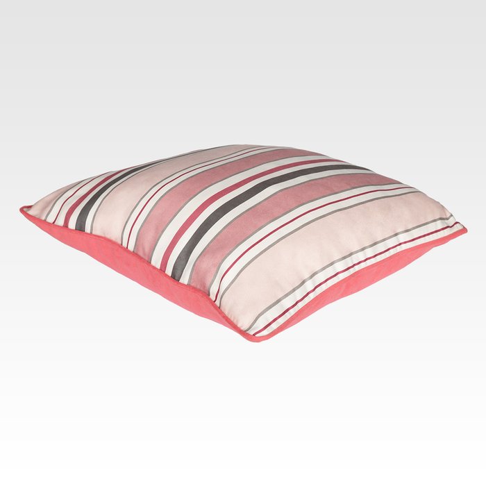 Подушка Striped - лучшие Декоративные подушки в INMYROOM