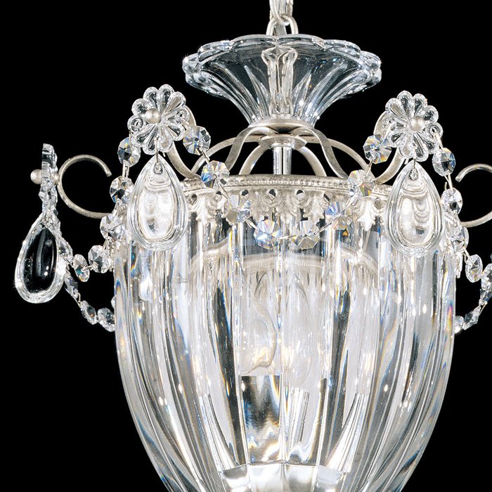 Подвесной светильник Schonbek Bagatelle из прозрачного хрусталя - лучшие Подвесные люстры в INMYROOM