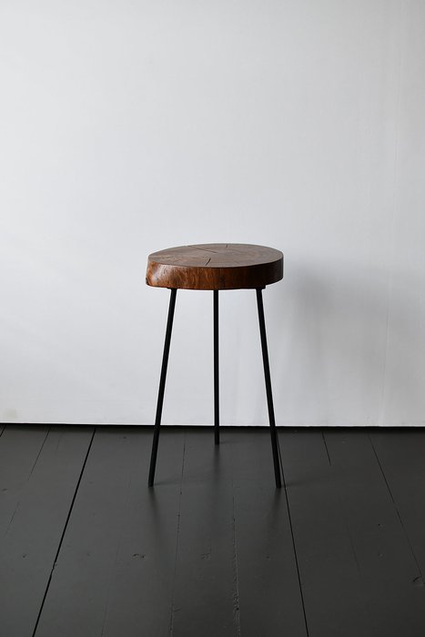 Кофейный стол Tree 32 черно-коричневого цвета