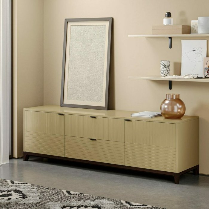 Тумба под телевизор Case CS090 цвета крем-брюле - лучшие Тумбы для ТВ в INMYROOM Тумба под телевизор Case CS090 цвета крем-брюле - лучшие Тумбы для ТВ в INMYROOM