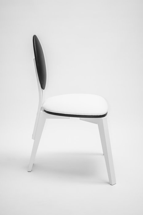 Стул Ellipse черно-белого цвета - лучшие Обеденные стулья в INMYROOM