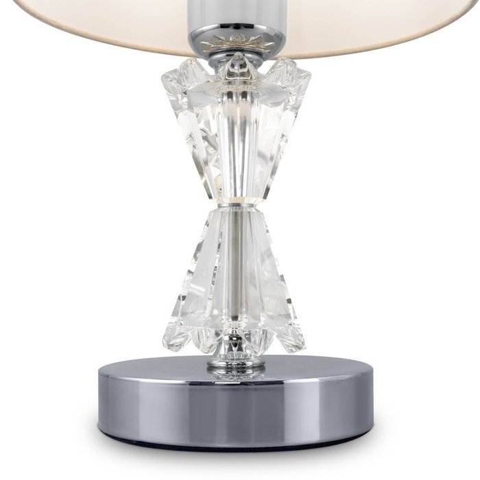 Настольная лампа Florero с белым абажуром - лучшие Настольные лампы в INMYROOM