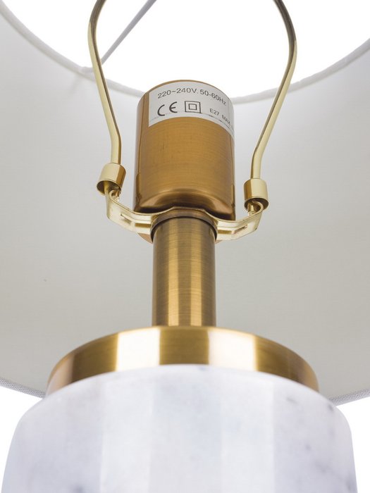 Настольная лампа Norwich с белым абажуром  - лучшие Настольные лампы в INMYROOM