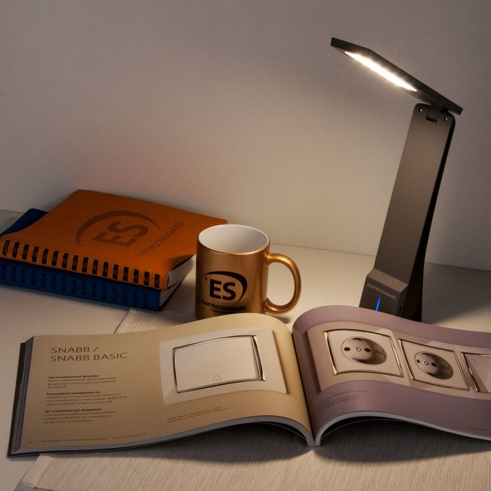 Настольный светодиодный светильник Desk черный/серый Desk черный/серый (TL90450) - купить Рабочие лампы по цене 1700.0