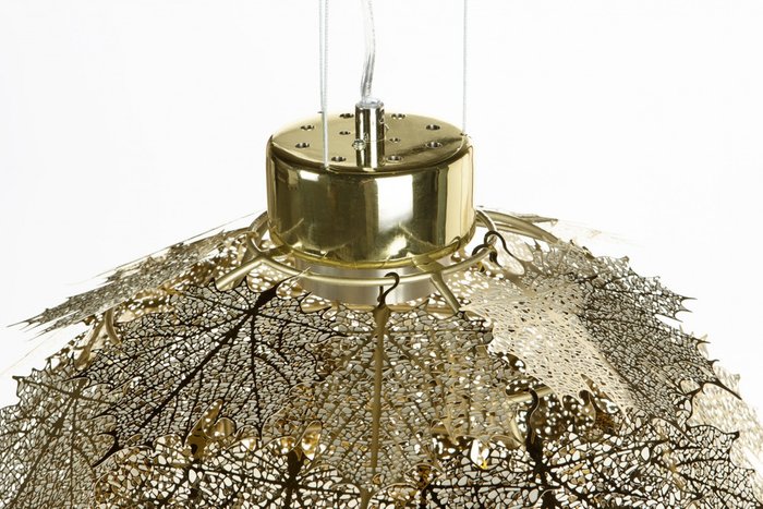 Подвесной светильник "Maple" из хрупких золотых снежинок - лучшие Подвесные светильники в INMYROOM