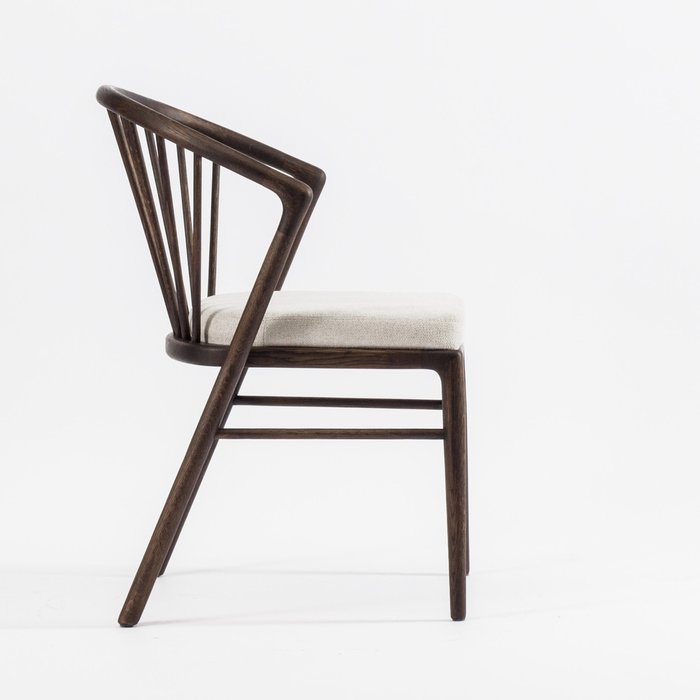 Стул Верначча коричневого цвета - лучшие Обеденные стулья в INMYROOM