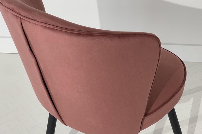 Стул Ричард коричнево-розового цвета - лучшие Обеденные стулья в INMYROOM