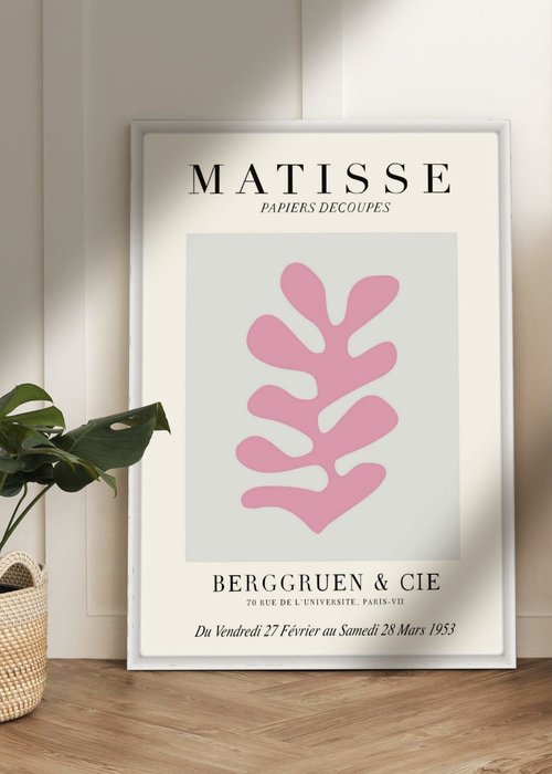 Постер Matisse Papiers Decoupes Pink 70х100 в раме белого цвета - купить Принты по цене 12100.0