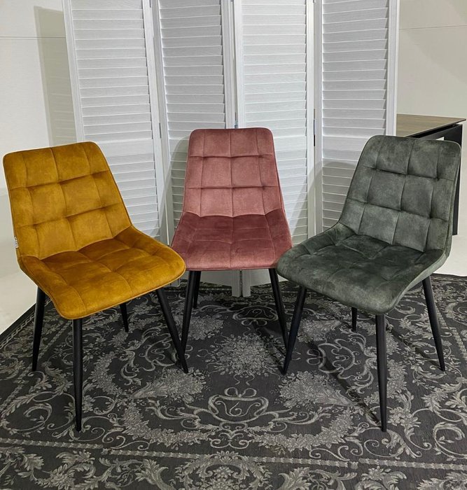 Стул Chic серо-зеленого цвета - купить Обеденные стулья по цене 5670.0
