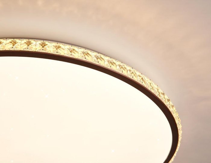 Потолочный светодиодный светильник Crystal белого цвета - купить Потолочные светильники по цене 10181.0