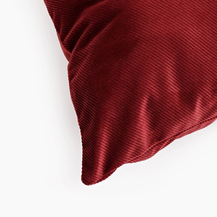 Наволочка Оливер №7 45х45 красного цвета - лучшие Чехлы для подушек в INMYROOM